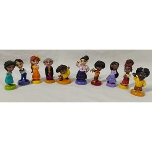 Disney Encanto Toy Set of 12 Mini Figures JAKKS Pacific Cake Toppers